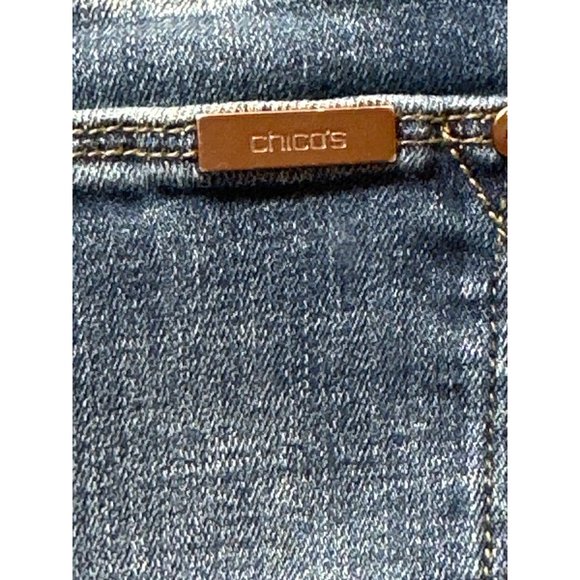 Chicos Jeans Womens Dark Wash Raw Hem So Slimming Girlfriend Slim Leg Crop - Picture 7 of 7